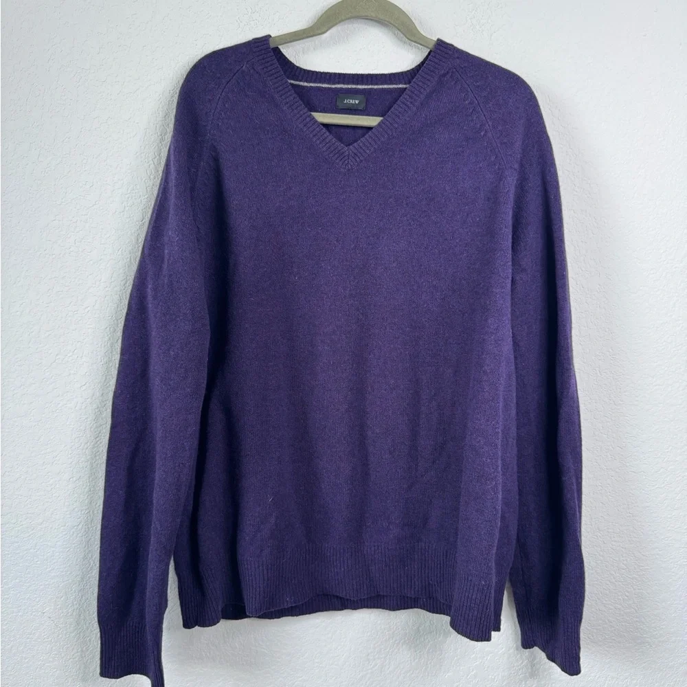 J.Crew 100%‎ Lambswool V-Neck Sweater Men’s XL Purple Minimalist Office Layer